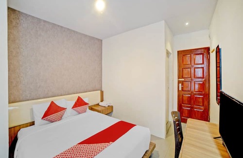 Medan Hotel | OYO 90559 Gamacity Residence