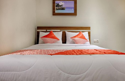 Makassar Hotel | OYO 2756 Anata