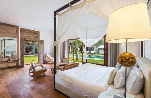 Seminyak Villa | Bali Villa Near the Beach, 2056