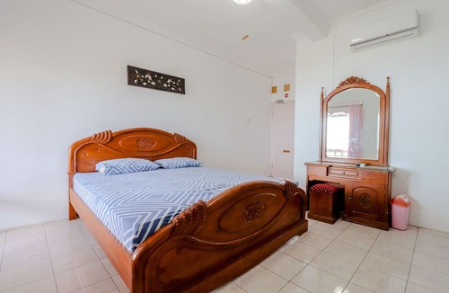 Kretek Hotel | Adinda Beach Hotel and Villa