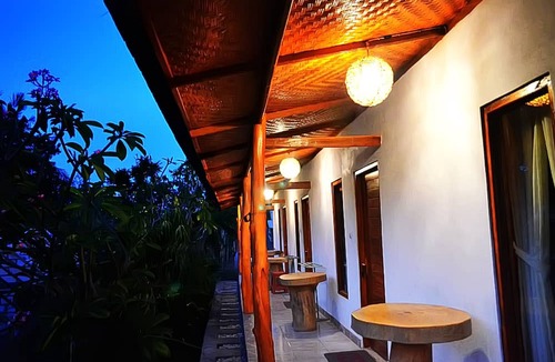 Sampalan Bed & Breakfast | The Rahayu Cottage
