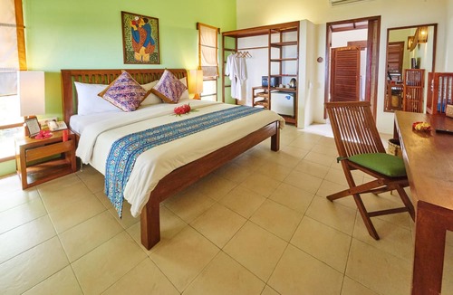 Kima Bajo Hotel | Cocotinos Manado a Boutique Dive Resort & Spa