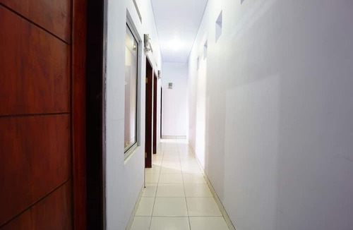 Manado Hotel | OYO 1064 Manado Airport Homestay