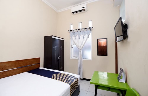 Laweyan Hotel | Hotel O Solo Point Guest House Syariah