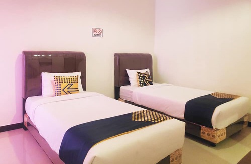 Hutagodang House | OYO 2220 PINK'S GUEST HOUSE