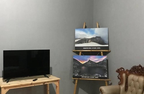 Biringkanya House | The Carstensz Homestay