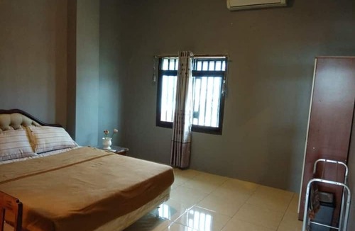 Biringkanya House | The Carstensz Homestay
