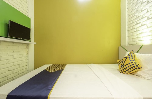 Tasikmalaya Hotel | SPOT ON 2080 Rumah Kita Residence