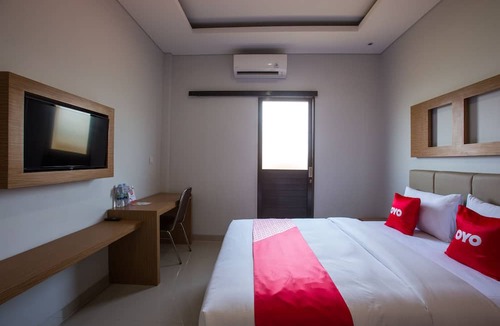 Pemecutan Kelod Hotel | OYO 1949 Vrindavan Residence