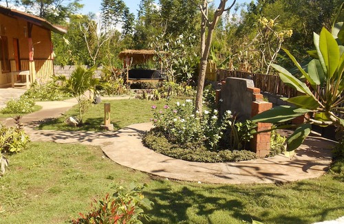 Pejarakan Bed & Breakfast | Taman Menjangan Homestay