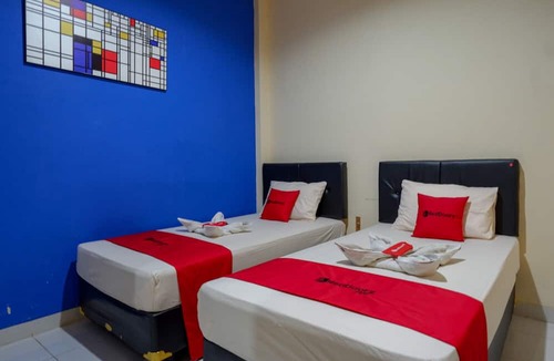 Purwokerto House | Urbanview Hotel Double Tree Purwokerto
