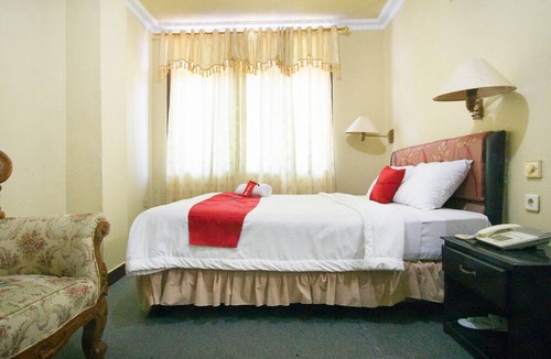 Bitung House | RedDoorz Plus near Pelabuhan Bitung