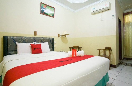 Bitung House | RedDoorz Plus near Pelabuhan Bitung
