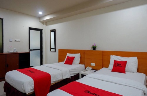 Palu House | RedDoorz Plus @ Cameloan Hotel Palu