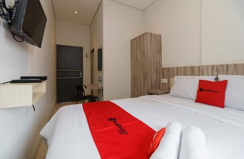 Sukarami House | RedDoorz Syariah near RSUD Siti Fatimah Palembang