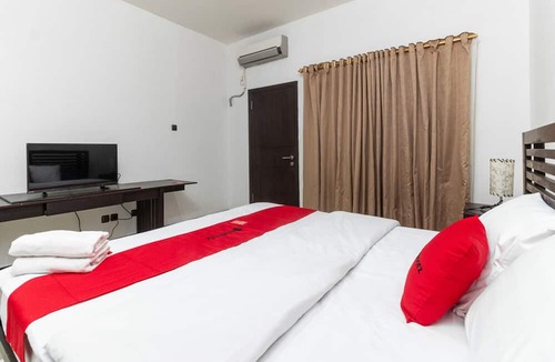 Manado City Centre House | RedDoorz near Bahu Mall Manado
