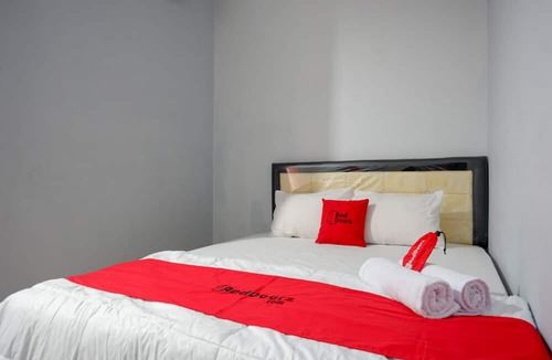Majene Hotel | RedDoorz @ Hotel Grand Aulia Majene