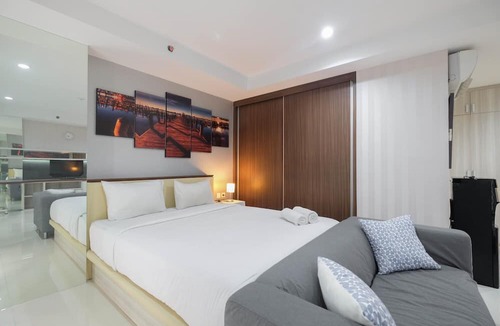 Cikarang Apartment | Elegant and Comfy Studio Azalea Suites Apartment Cikarang