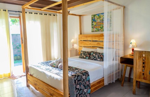 Mendoyo Bed & Breakfast | West Break Bali Medewi