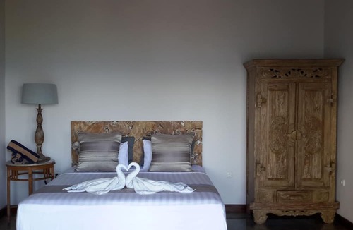 Purwakerti House | Amed Beach Villa