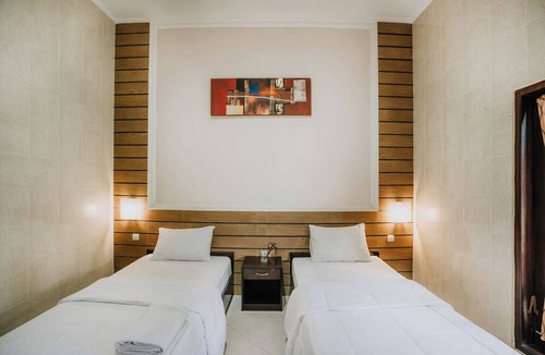 By Pass Ngurah Rai House | DENAYS HOUSE JIMBARAN