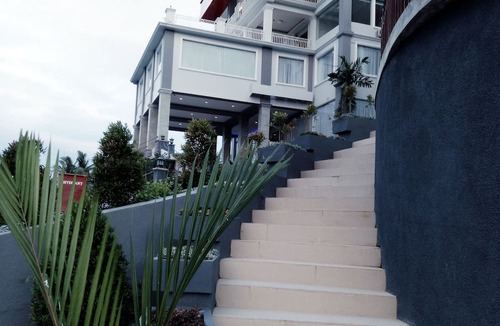 Luwuk Hotel | Hotel Santika Luwuk - Sulawesi Tengah