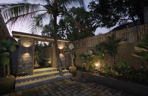 Melayang Hotel | Madani Antique Villas