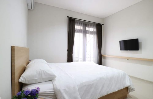 Tendean Hotel | MK House Tendean