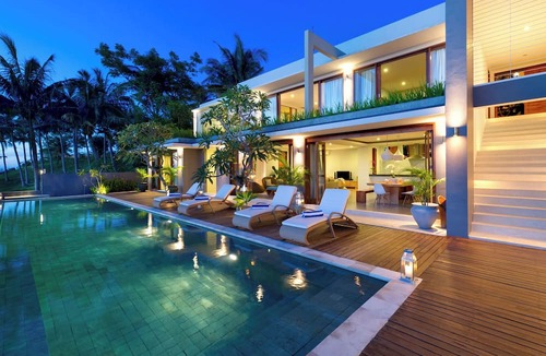 Senggigi Bed & Breakfast | Malimbu Cliff Villa