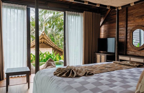 Mambal Hotel | Wadari Retreat Villa Ubud