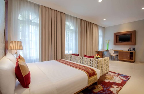 Colomadu Hotel | Ramada Suites by Wyndham Solo