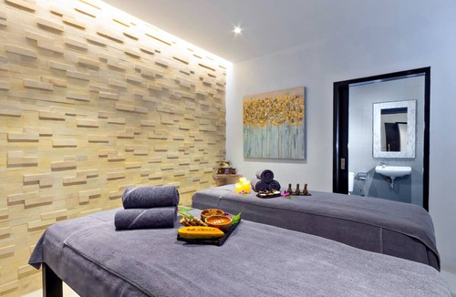 Lodtunduh Hotel | Canvas Escape Resort