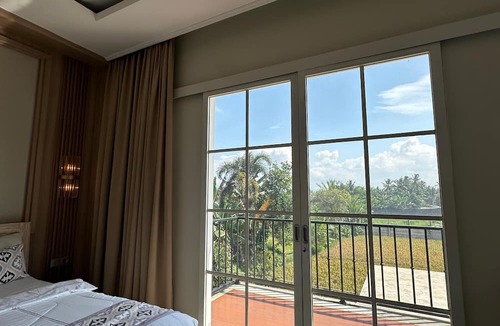 Mungkid Hotel | Sevilla Resort Magelang