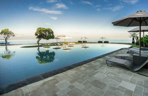 Lovina Hotel | Lovina Beach Club & Resort