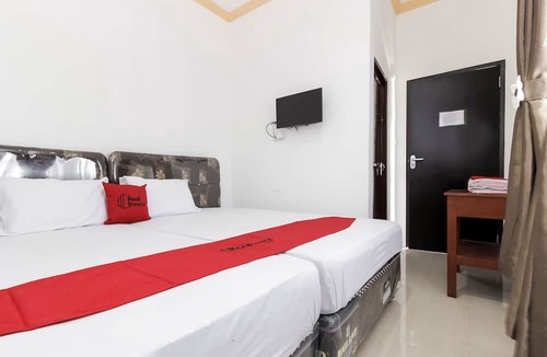 Manado Hotel | RedDoorz near Sam Ratulangi Airport