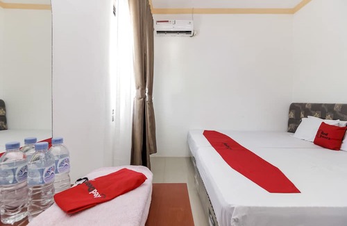 Manado Hotel | RedDoorz near Sam Ratulangi Airport