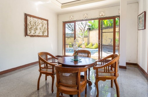 Blahbatuh Hotel | Starloka Saba Bali