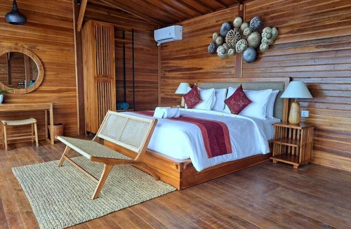 Sidemen Bed & Breakfast | Patal Kikian Villas