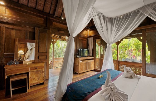 Petulu Villa | Kawan Antique Ubud Villa