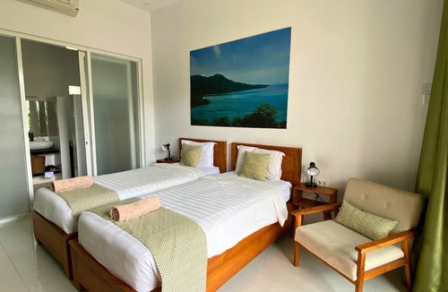 Karimunjava Hotel | The Happinezz Hills Hotel Karimunjawa