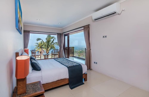 Senggigi Villa | Villa Giuliana