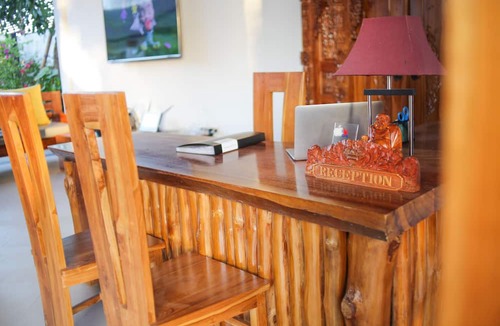 Medahan Bed & Breakfast | Villa Casablanca Surf Keramas