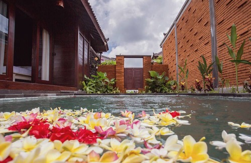 Kenderan Bed & Breakfast | Kayangan Villa Ubud