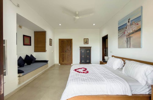 Pererenan House | Villa Athaya Pererenan by Beranda