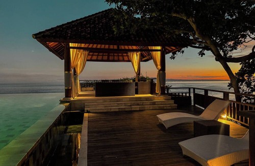 Padangbai Bed & Breakfast | Raaga Samudra Villa