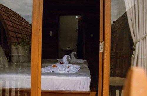 Lokapaksa Hostel | Lokasea Villa Beachfront