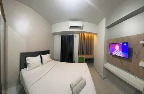 Jatingaleh Apartment | Restful And Wonderful Studio At Apartment The Alton
