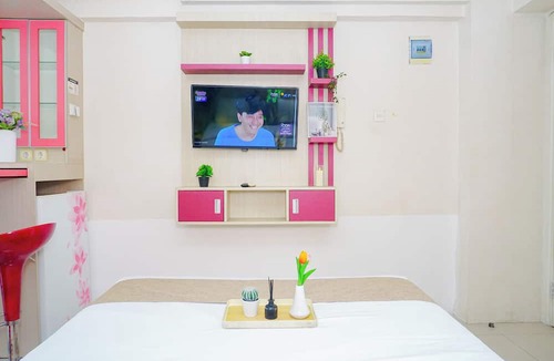 Mampang Prapatan Apartment | Vibrant Studio At Bassura City Apartment