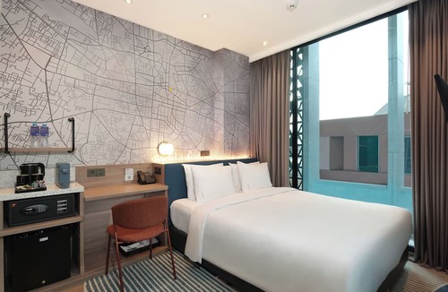 Braga Hotel | Holiday Inn Express Bandung Braga by IHG