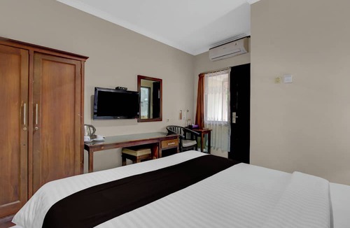 Sukaradja Hotel | Townhouse Oak near Margono Hospital Purw